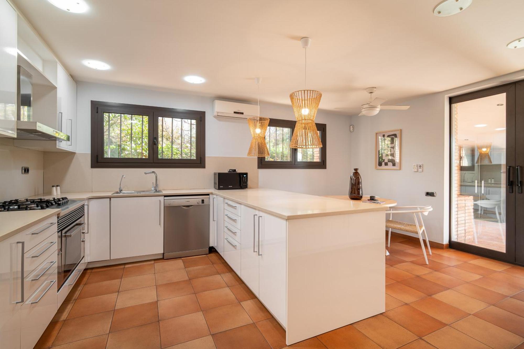 Gava Beach Villa By Olala Homes ภายนอก รูปภาพ